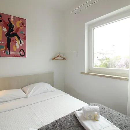Appartement Porta 12 *