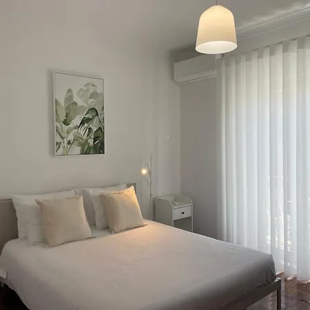 Porta 12 * District de Faro