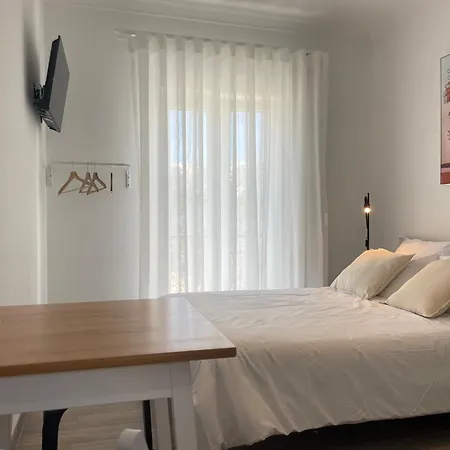 Porta 12 * Distrito de Faro